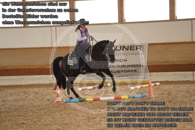 s_A_901765.JPG